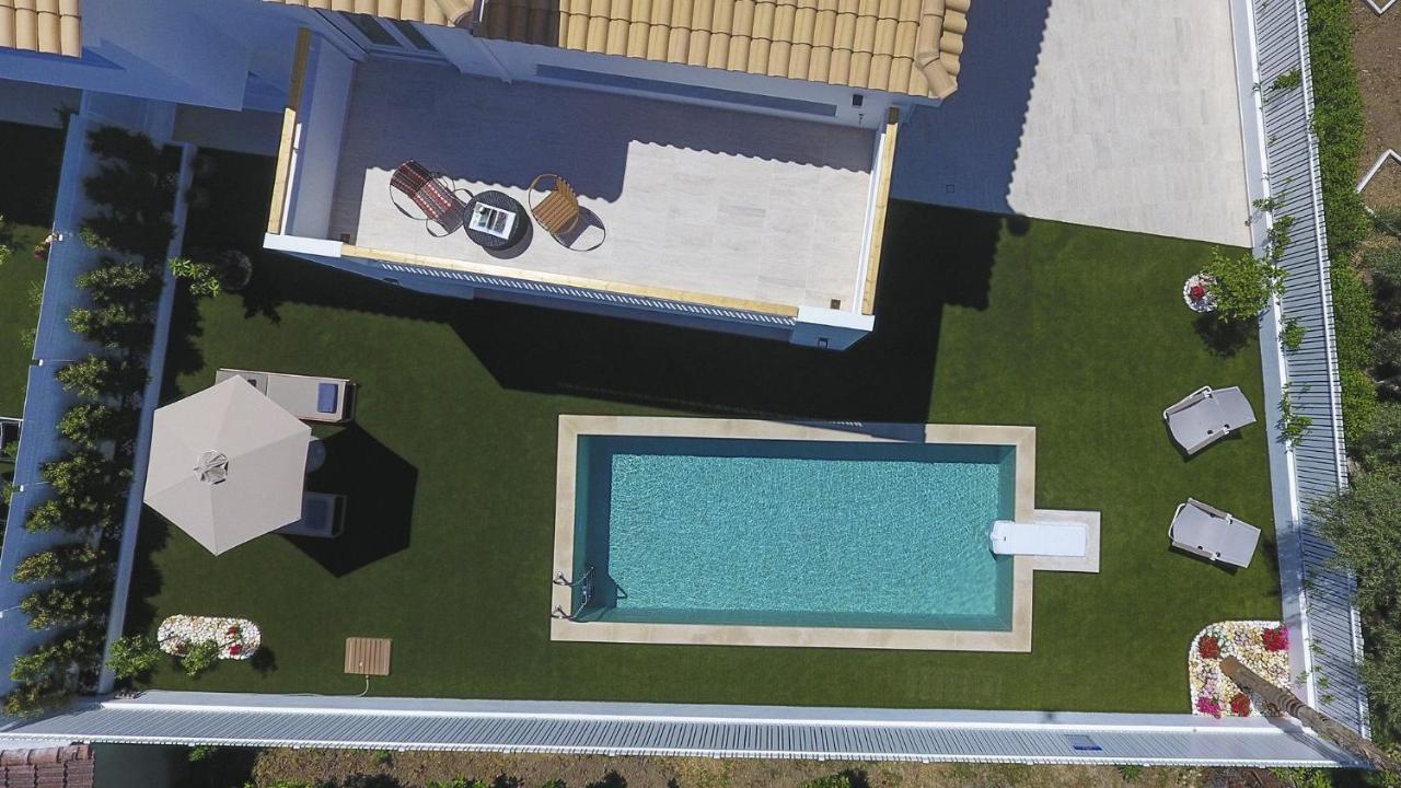 The Quad Luxury Villas Lygia  Eksteriør bilde
